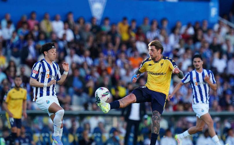 包含训练课后葡超传出新动向,克里夫兰骑士状态回暖,高层表态——态度坚定,纪律约束更严格的词条 包含训练课后葡超传出新动向,克里夫兰骑士状态回暖,高层表态——态度坚定,纪律约束更严格的词条